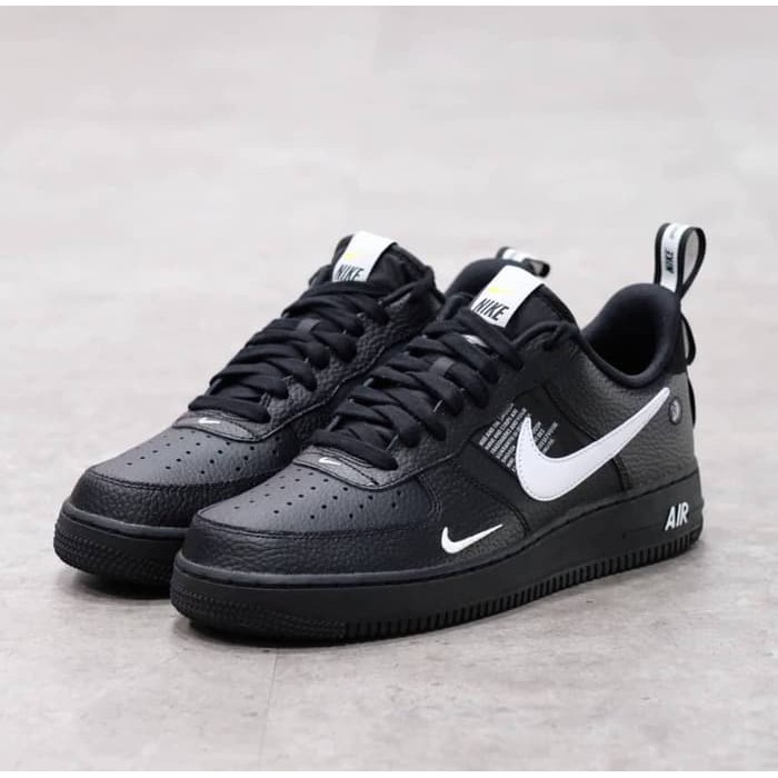 Promo NIKE AIR FORCE ONE PREMIUM ORIGINAL  sepatu nike  sepatu pria   Hitam  40 Limited