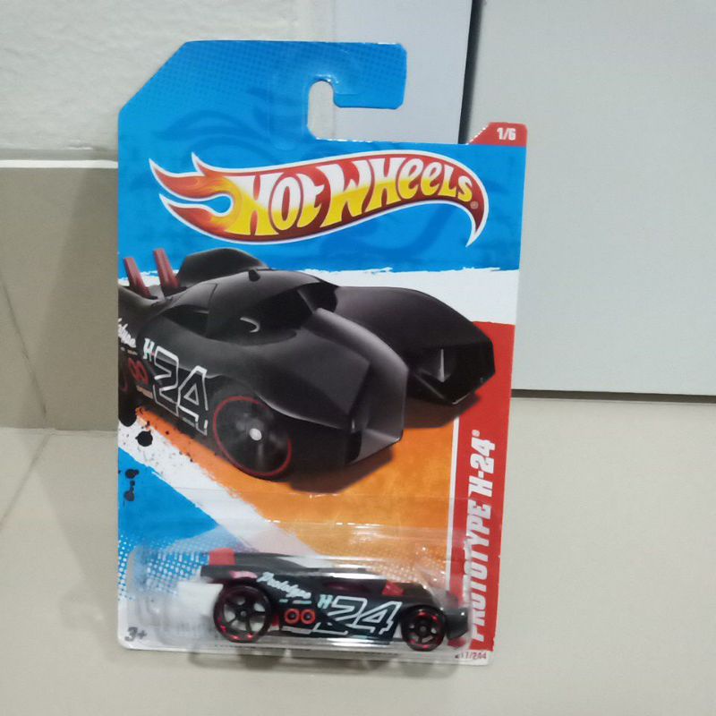 prototype h-24 hotwheels thrill racers raceway