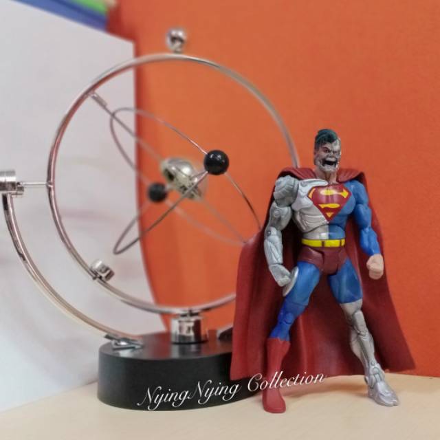 ACTION FIGURE SUPERMAN CYBORG