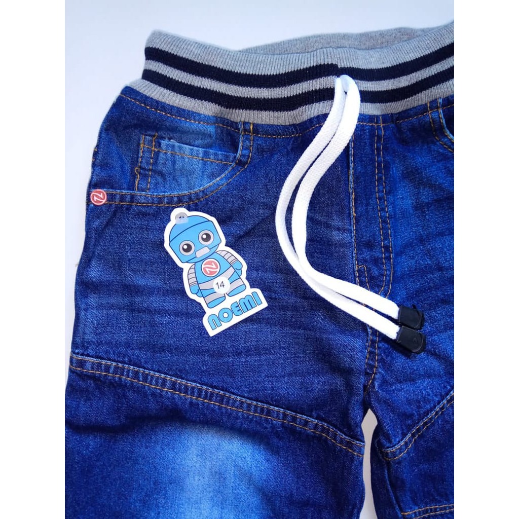 Celana Jeans Pendek Anak  Noemi