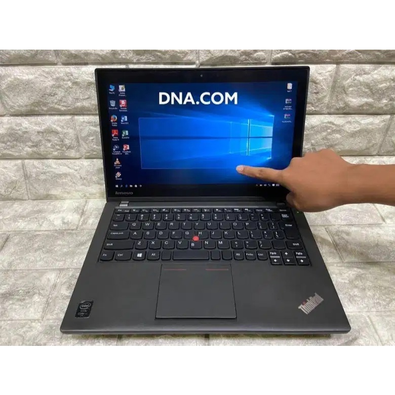 Laptop lenovo thinkpad i5 4GB SSD 128GB Touchscreen Second Bekas
