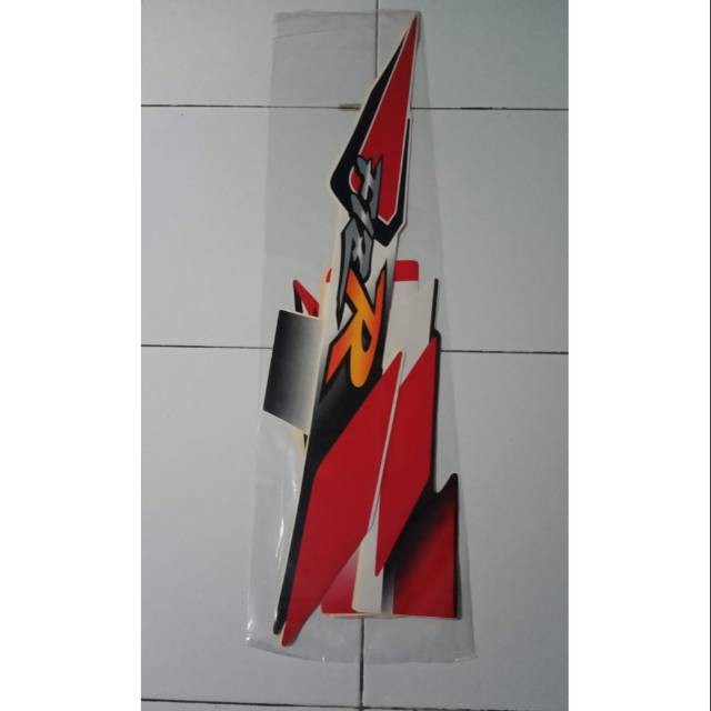 Sticker Striping fiz r 2002 merah putih