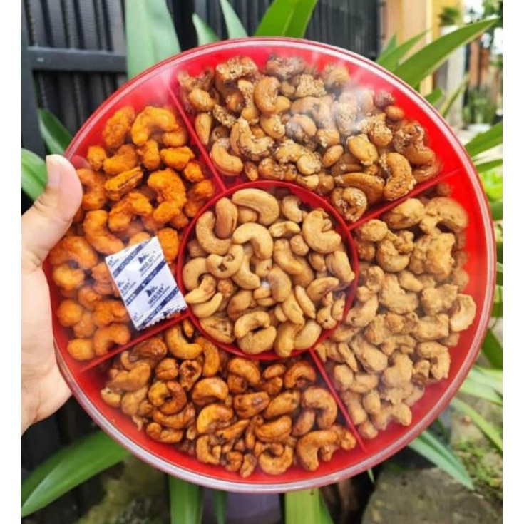 

Kacang mede matang. berat 1kg.