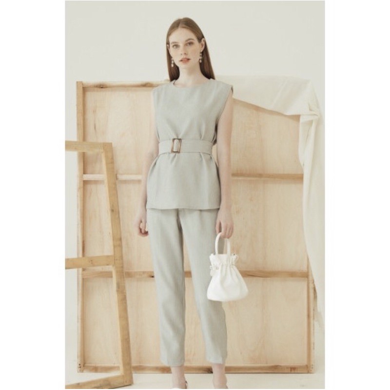 oudre irish set in grey