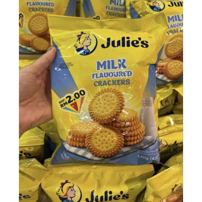 

Julie's Chesee / Milk Flavoured / Osborne Crackers & Buttons hot curry / Mini Veggie