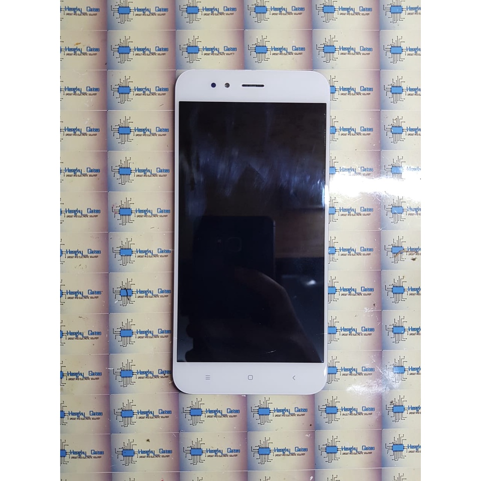 LCD Touchscreen Xiaomi Mi A1 5x Normal Minus Retak Satu Helai
