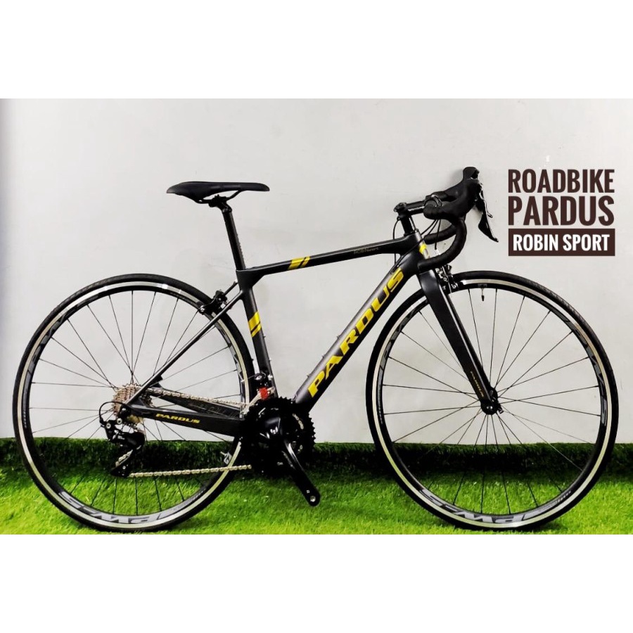 ROADBIKE CARBON ROBIN SPORT 105 SHIMANO RIM BRAKE UCI APPROVED SEPEDA BALAP SEPEDA PARDUS BIKES SEPE