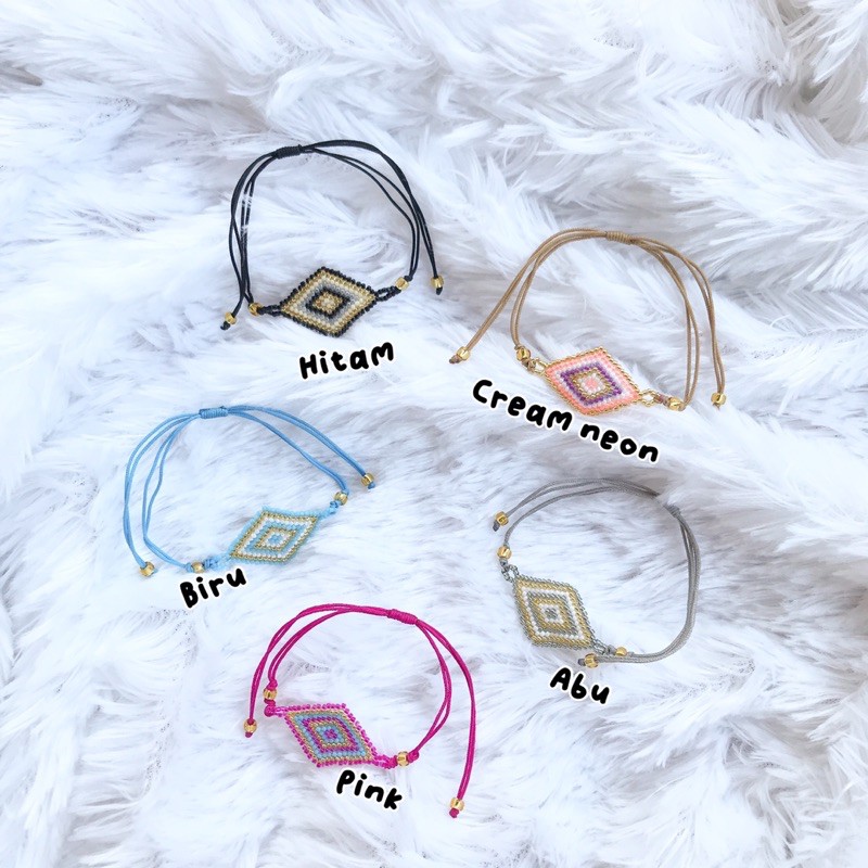 Beads Bracelet Bunga &amp; Diamon - Gelang Manik Bead Aesthetic