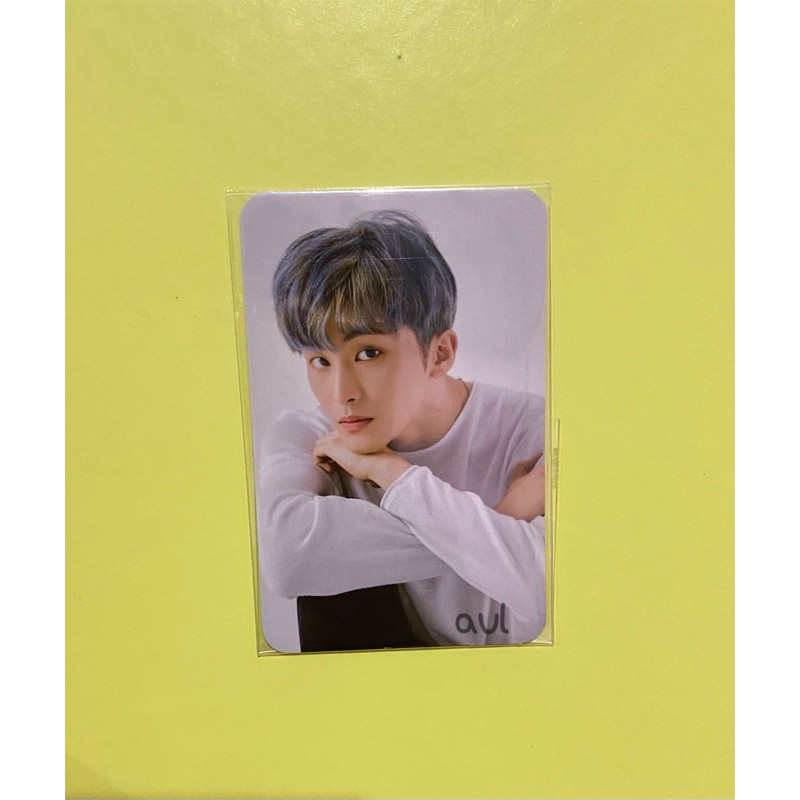 photocard  Pc Mark benefit POB SMTOWN & STORE SG21 season greetings NCT127 Mark Lee (B version)