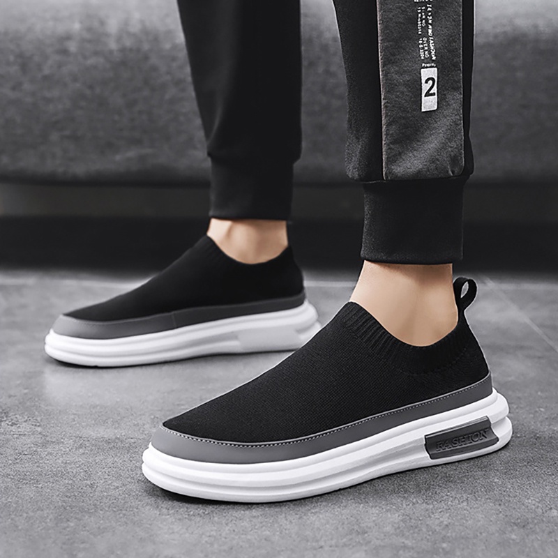 Toread Sepatu Slip On Pria Fashion Casual Sepatu Lari MR136