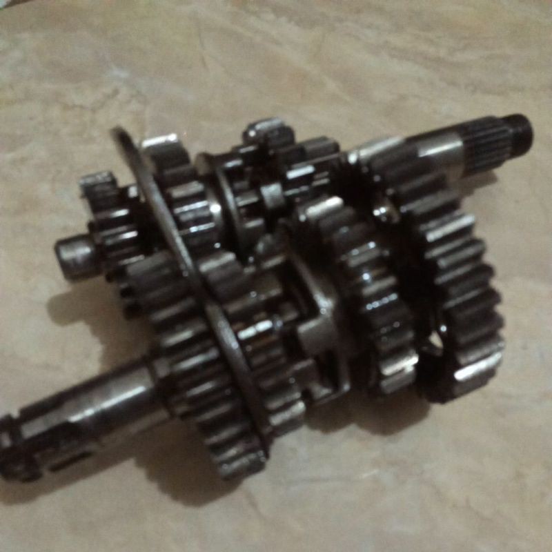 gigi rasio supra 125