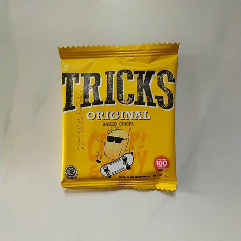 

Tricks Original 18g Baked Potato Crips Biskuit Kentang