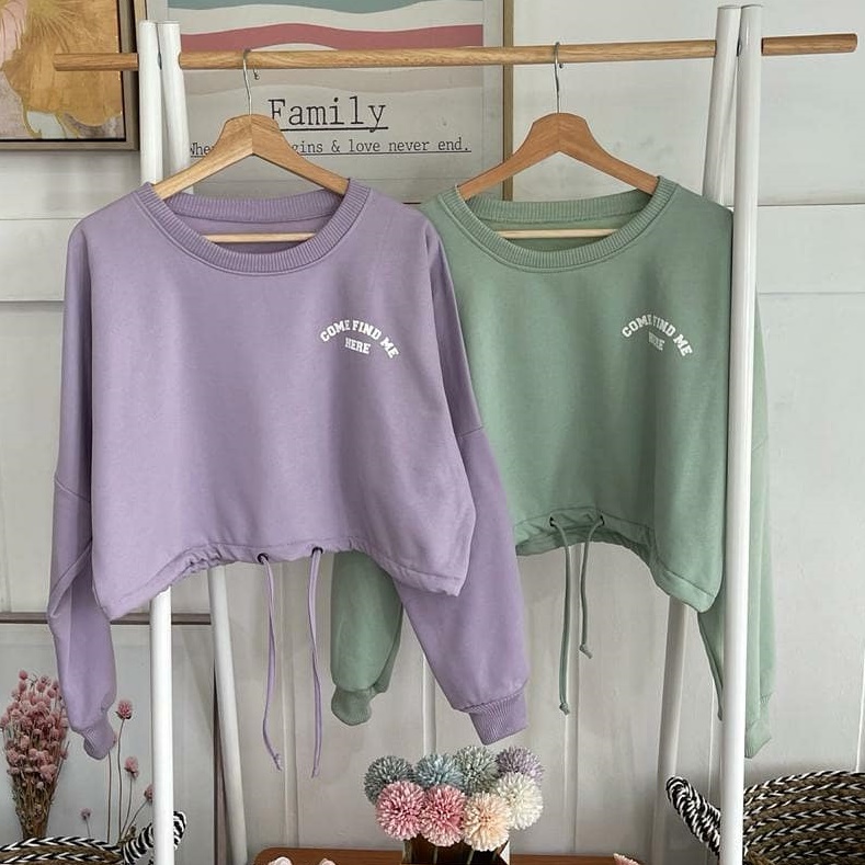 Public - Come Find Me Sweater - Oversize Crop Wanita