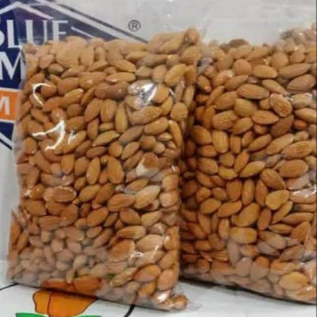 

KACANG ALMOND MENTAH KUPAS PREMIUM 1KG (27/80)