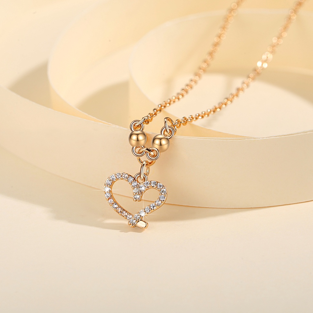 Y607 【Barang spot】Kalung Titanium Wanita Kalung Korean Style Anti Karat Berbentuk Hati 18k Emas Perhiasan  Kalung Fashion