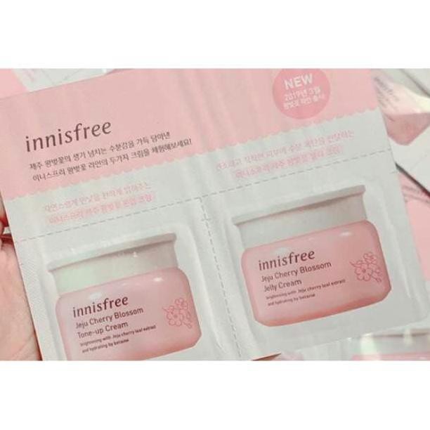 

SAMPLE Innisfree Jeju Cherry Blossom Cream set