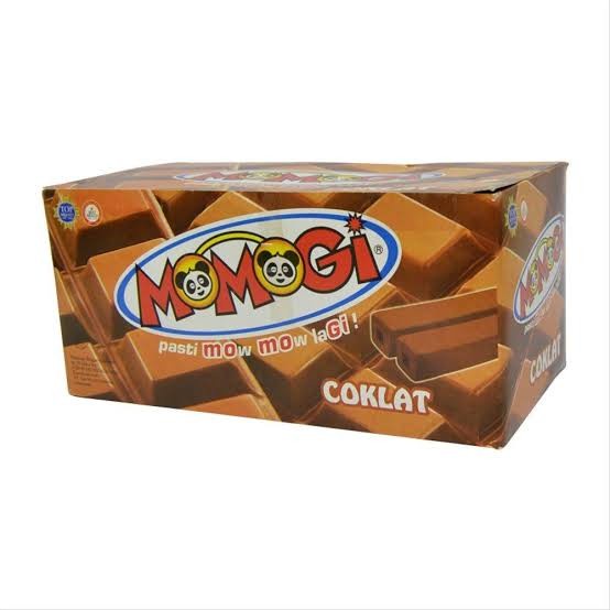 Snack Momogi Stick box isi 20 pcs