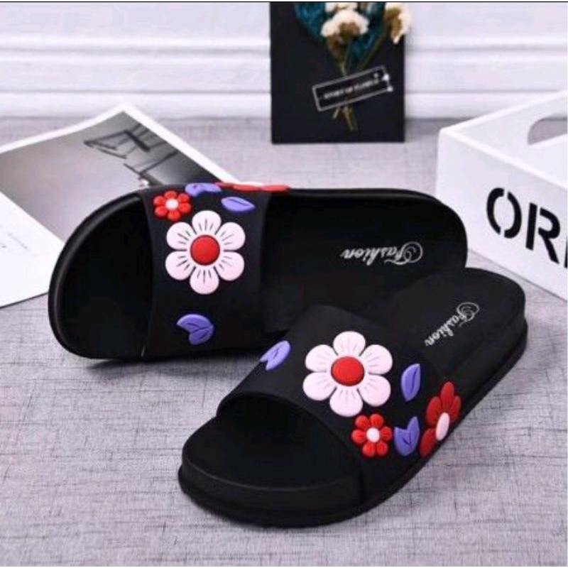 SANDAL SELOP WANITA BUNGA
