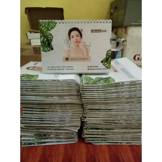

Kalender Meja Custom softcover 2023 (untuk pembelian grosir)