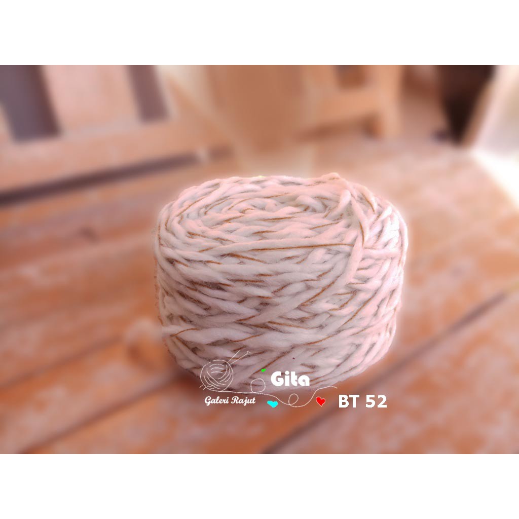 Benang Rajut Bulky Twist / Bulky Yarn / Crochet Knitting Yarn