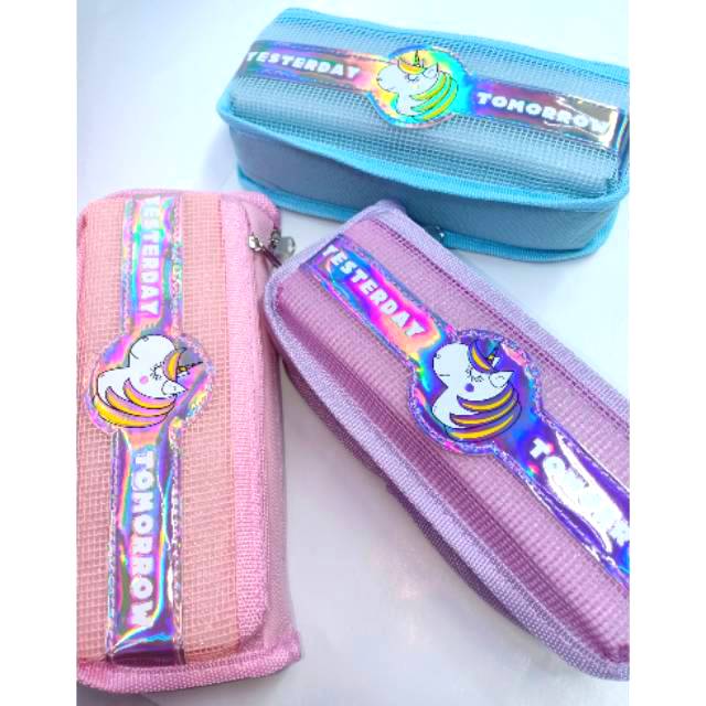 

Kotak pensil unicorn list hologram