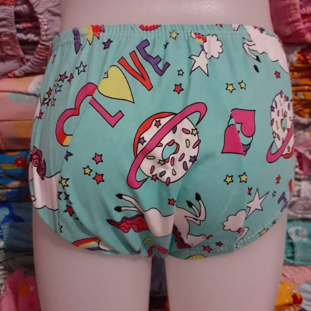 Celana dalem anak kodian