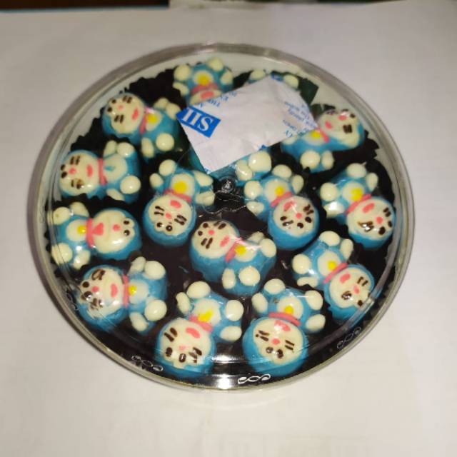 

Coklat karakter