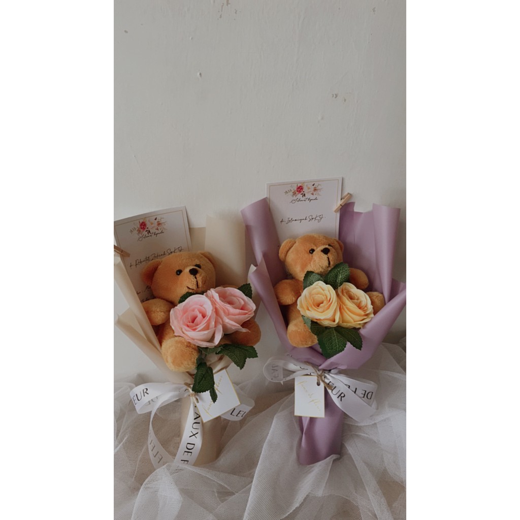 buket boneka bunga artificial hadiah wisuda ulang tahun