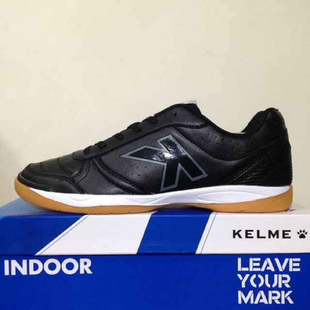 sepatu kelme ori