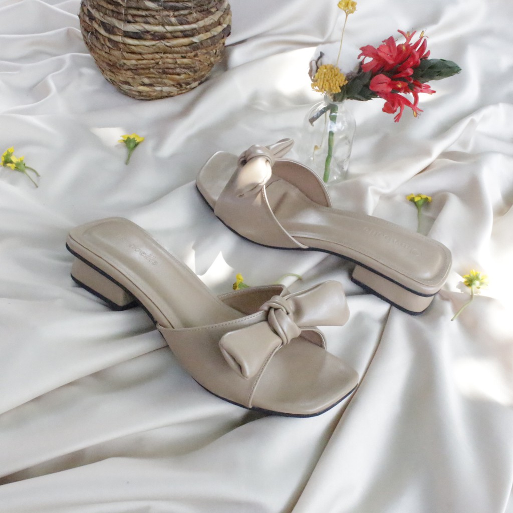 Clarabelle Bluma Sandal Wanita