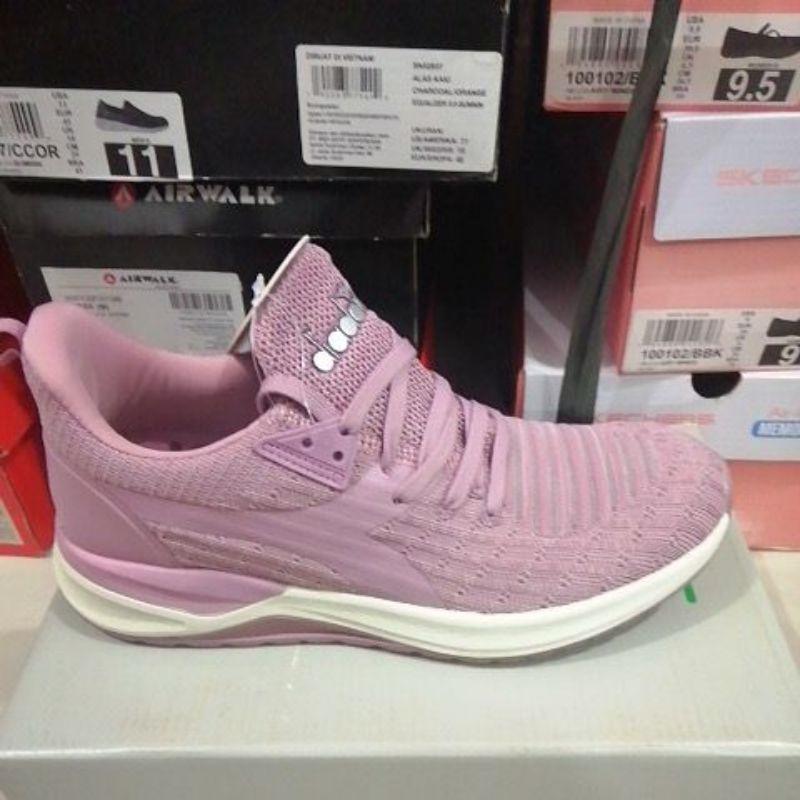 Diadora Allesia dusty pink size 36.sepatu diadora wanita original