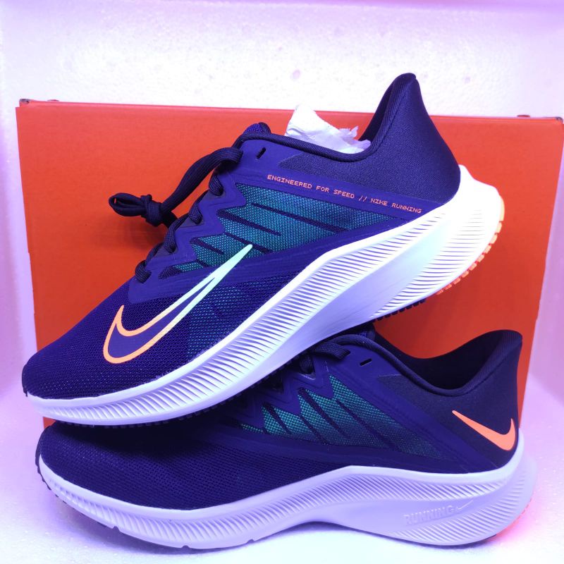 NIKE SEPATU LARI PRIA QUEST 3