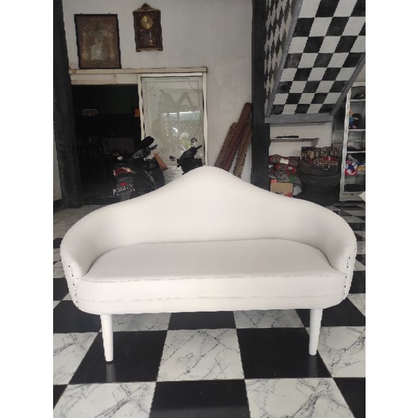 sofa pelaminan minimalis