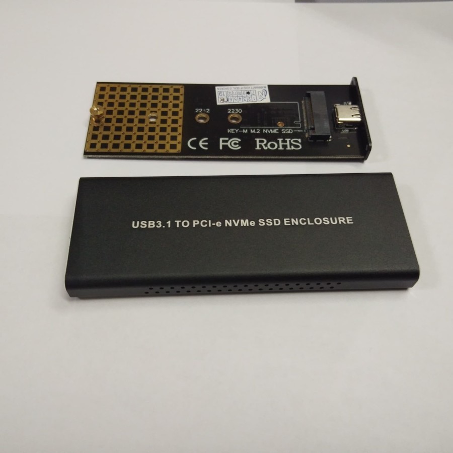 USB 3.1 To PCIE NVME SSD Enclosure