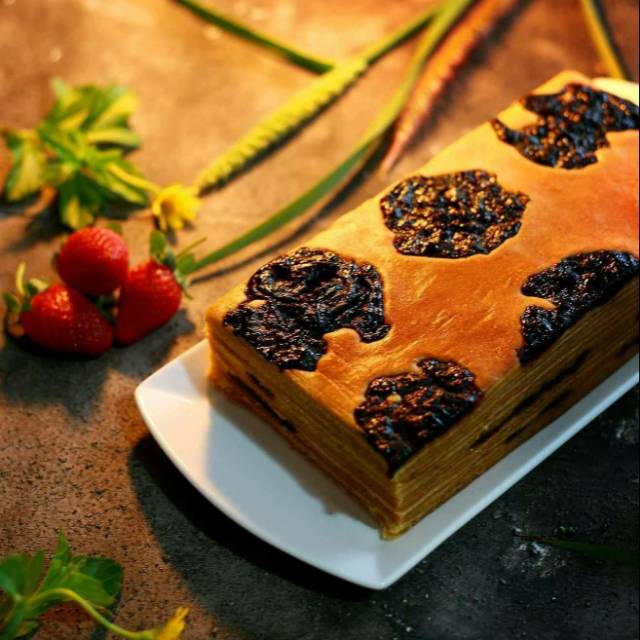 

Lapis legit premium. Produk Toteles bake house