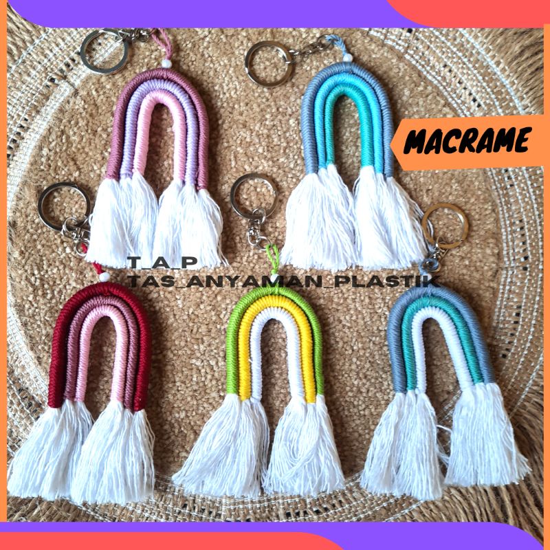 Gantungan Kunci Rainbow Bag Charm Macrame Keychain Pelangi Bahan Halus dan Lembut