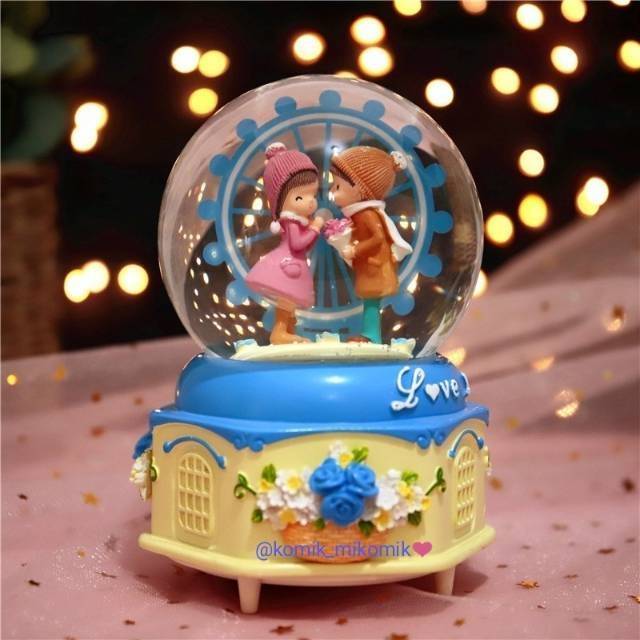 Kotak musik lampu bola kristal salju romantis bianglala music box lampu hadiah unik