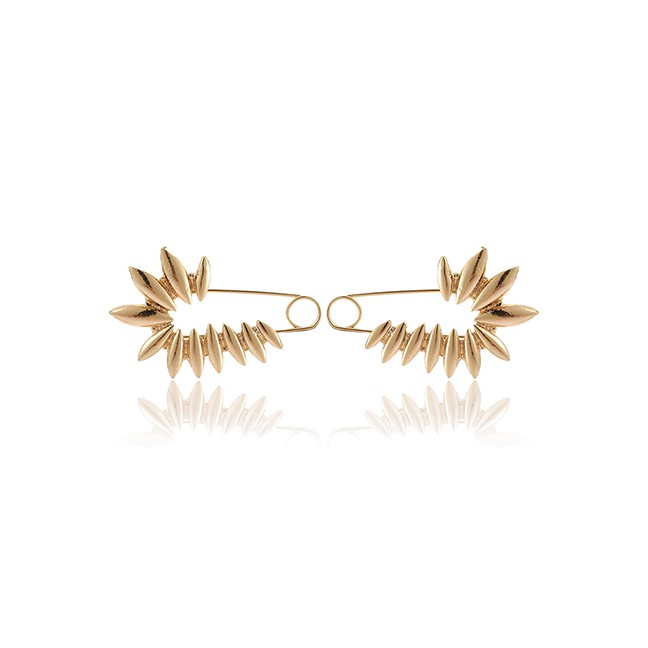 LRC Anting Tusuk Fashion Gold Alloy Glossy Leaf Earrings D50742