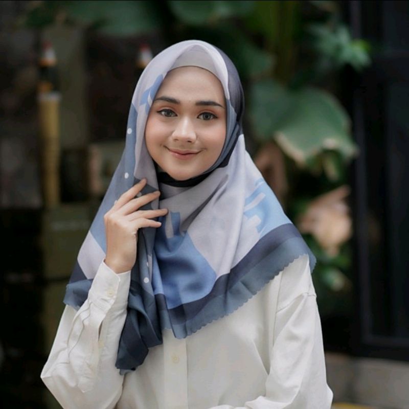 Hijab Segiempat AMRETA VOILE