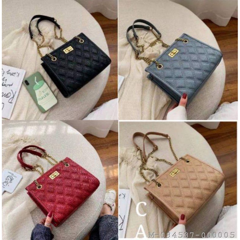 TAS TANGAN WANITA MOTIF KOTAK VYUN-009Warna: Hitam, Putih, Maroon, Abu, Coklat, Kuning, Tosca