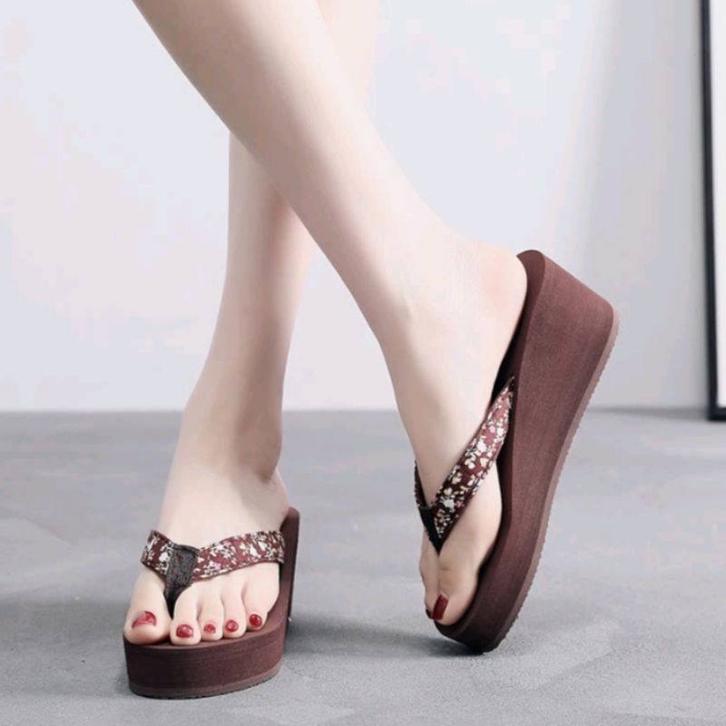 Sandal Wedges Tali Motif Terbaru