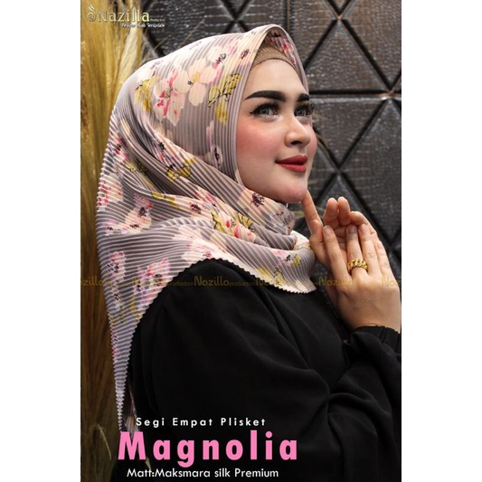 Jilbab Segi Empat Motif Plisket Polycatton Ori Nazilla-Magnolia capucino