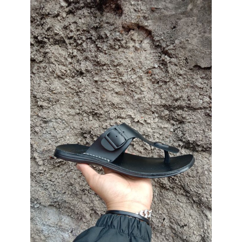 sandal japit gesper bahan full kulit sandal pria terbaru sandal berkulit sandal gesper