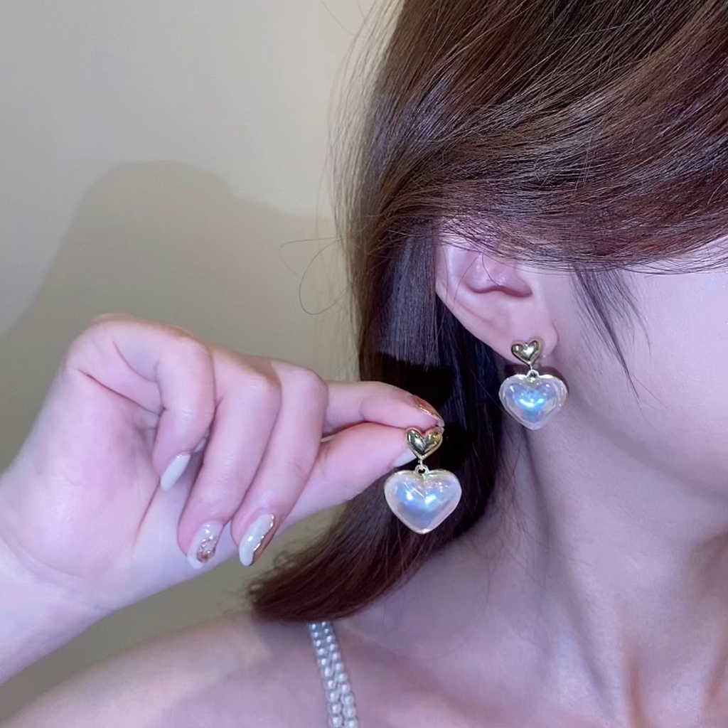 Anting Stud Hias Mutiara Bentuk Hati Gaya Elegan Untuk Wanita