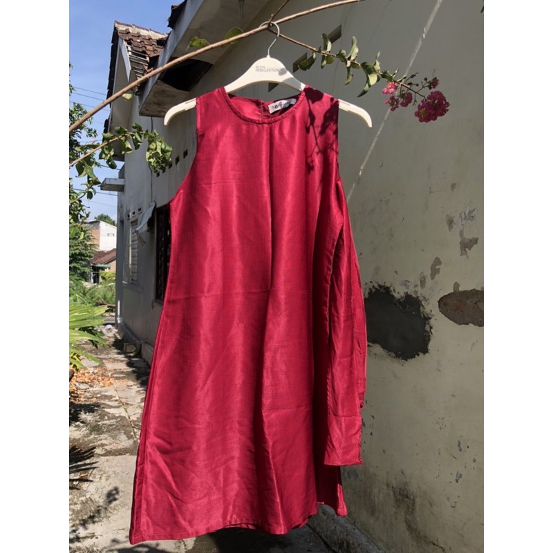 

Dress Merah Sabrina Preloved