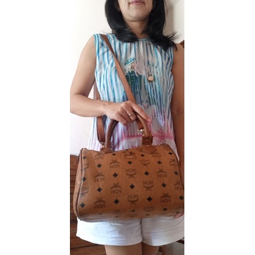 MCM Munchen speedy preloved slingbag handbag