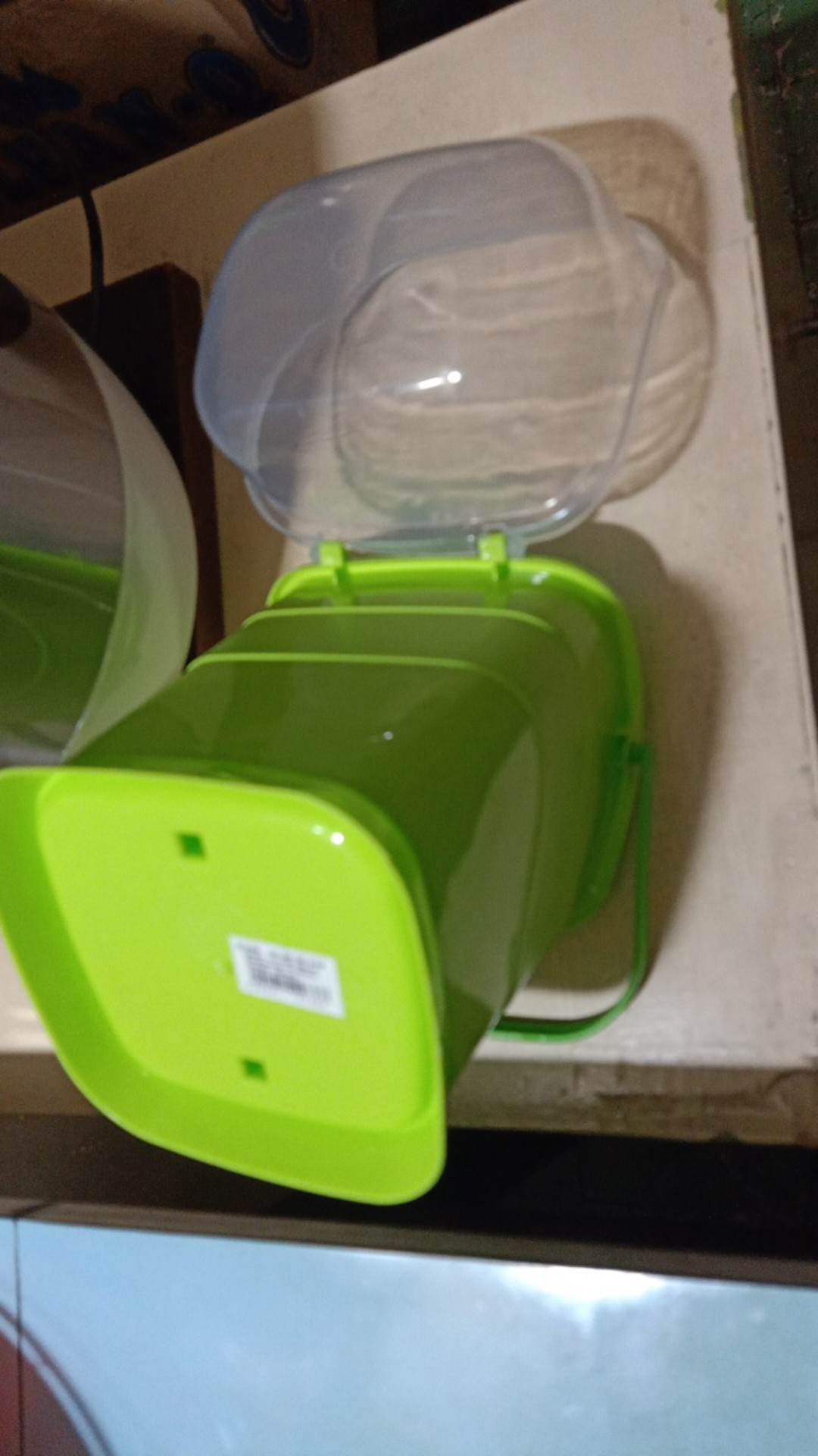 Tempat Sendok Maspion