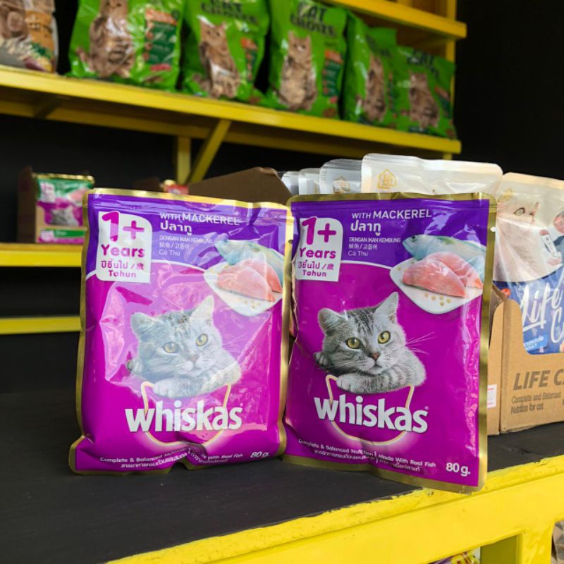 Makanan kucing Whiskas
