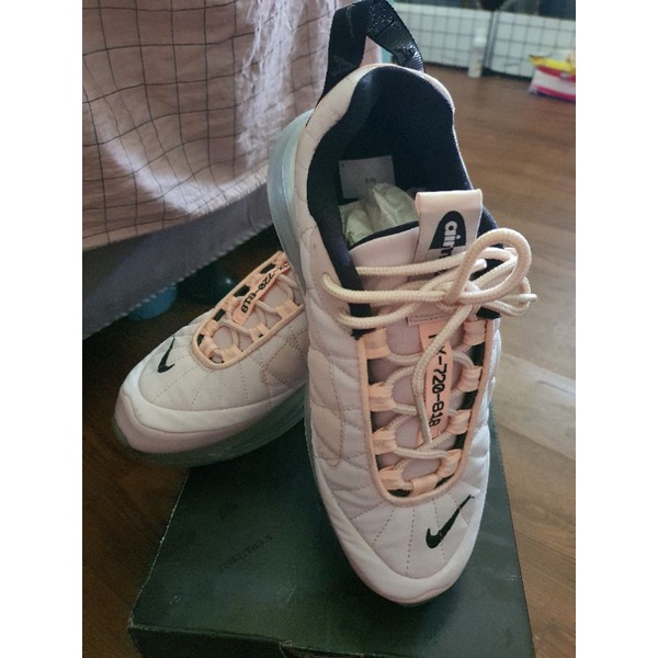 Nike Sepatu Wanita MX 720-818 - UnguOriginal - Preloved