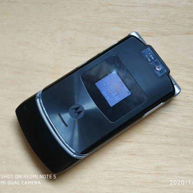 Motorola v3xx Scond